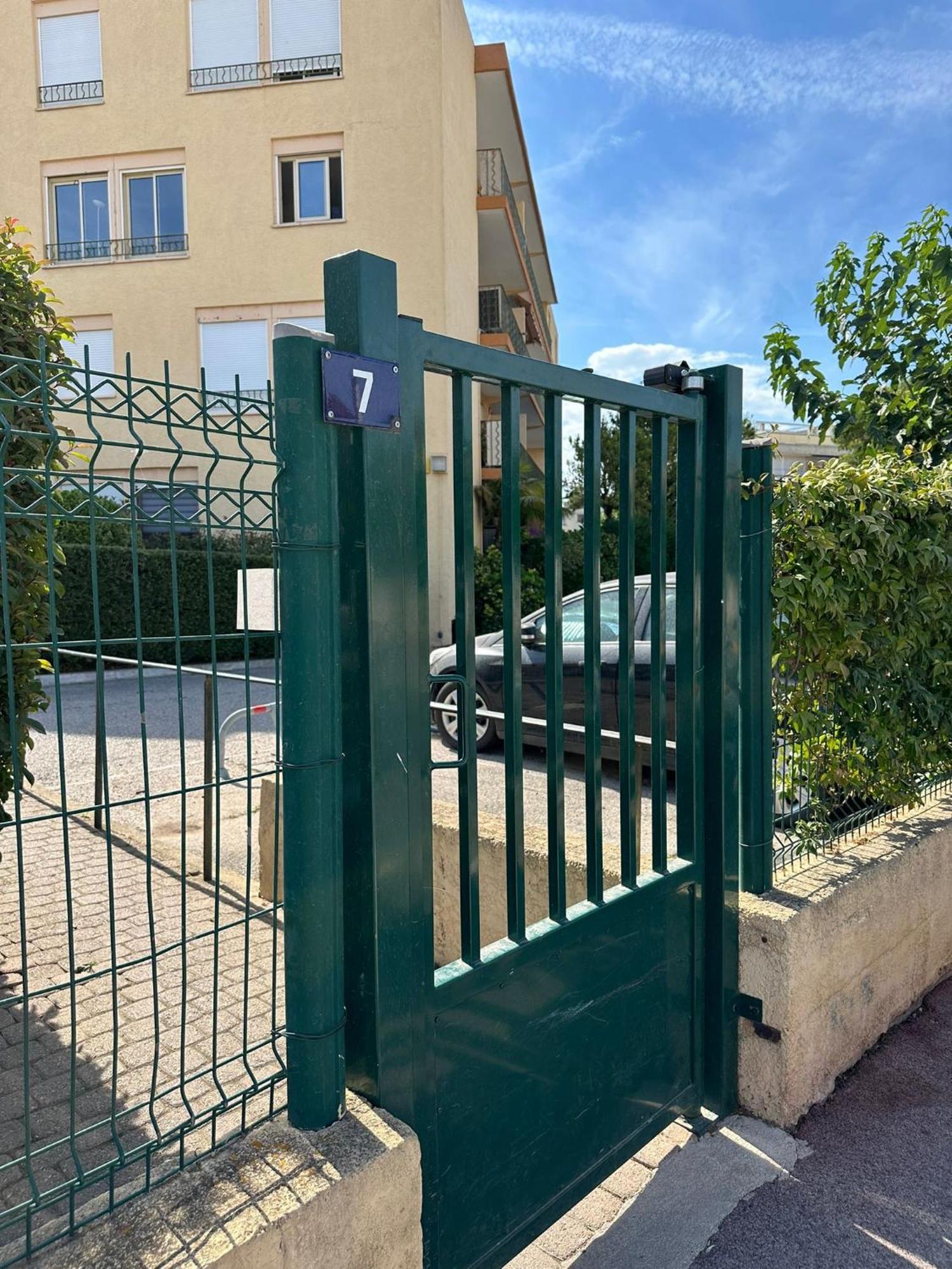 Saint-Tropez Florida Apartment Bagian luar foto